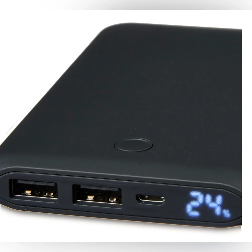 Dual-Port Portable Battery 3 extra charges digital power level indicator